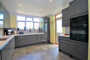 Photo 20- click for photo gallery